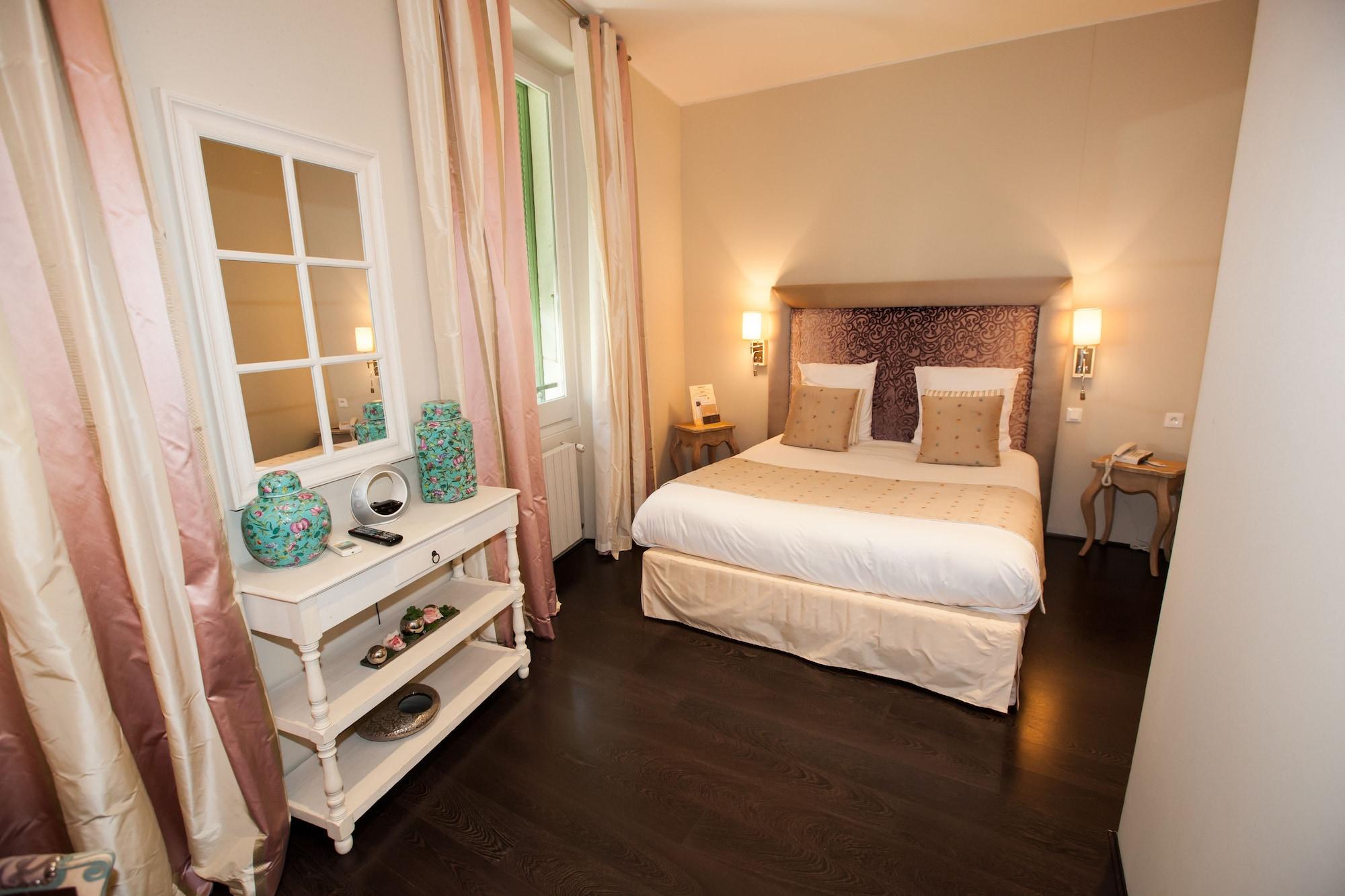 Paris Rome Hotel ม็องตง ภายนอก รูปภาพ