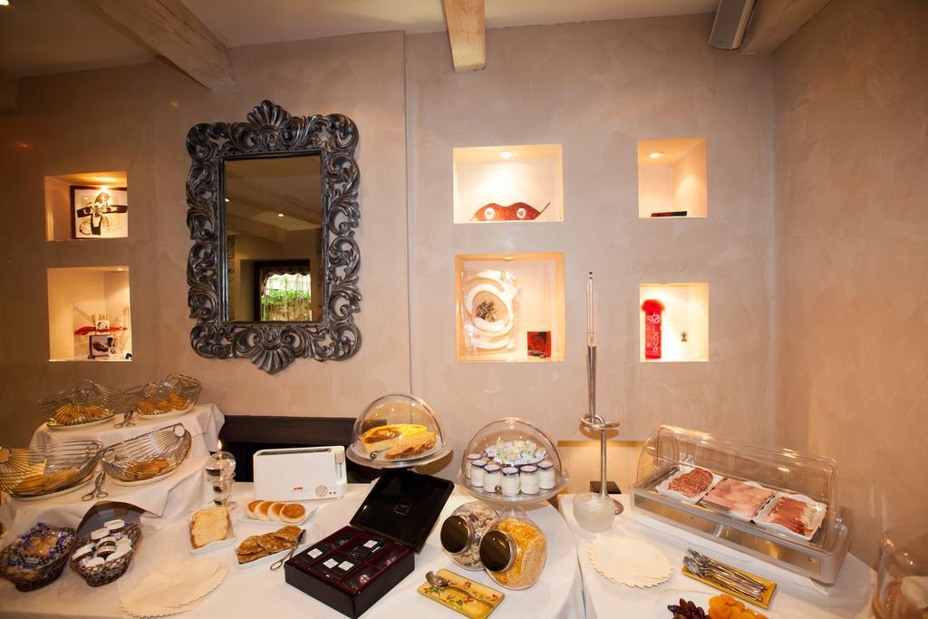Paris Rome Hotel ม็องตง ภายนอก รูปภาพ